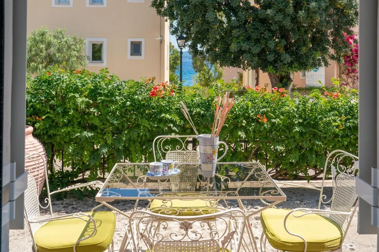 Artemis House Villa Karavomylos 0*,