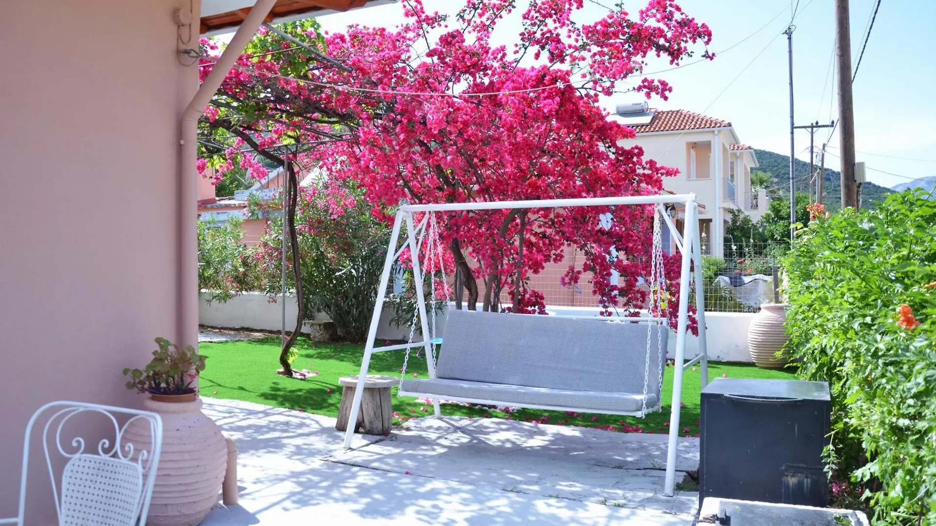 Artemis House Villa Karavomylos Greece